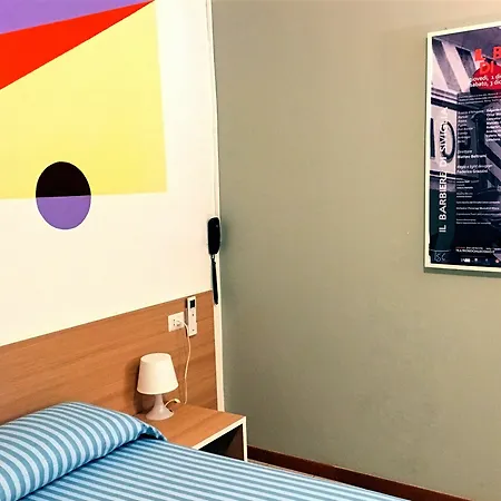 Hotel Anton&art 3*